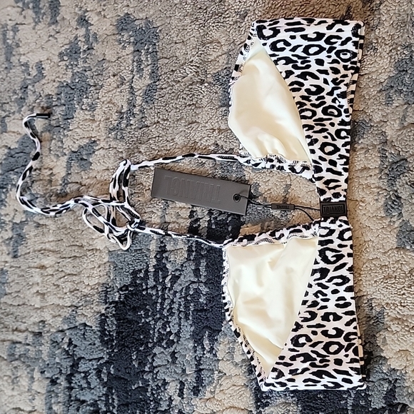 Black and white leopard velvet ASTRO top - Picture 3 of 5